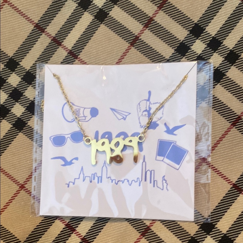 Taylor Swift 1989 Tour Necklace